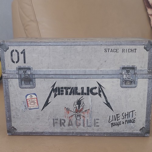 Metallica live shit binge - metallica,