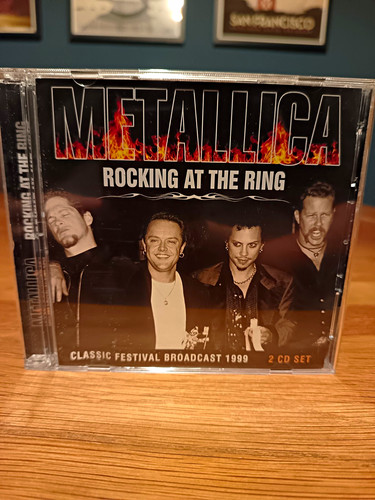 Metallica rocking the - metallica, ring